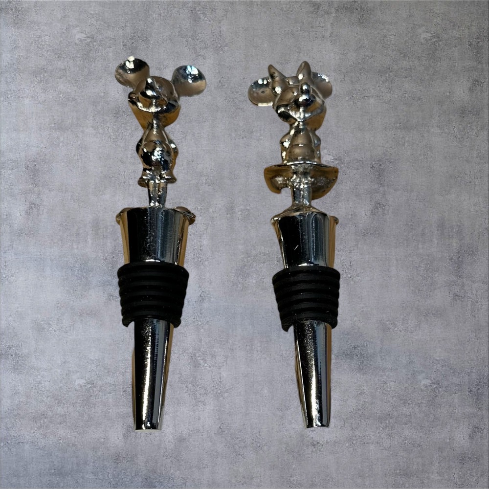 Disney Mickey and Minnie Mouse‎ Silver Metal Wine Bottle Stoppers Set 2 Piece